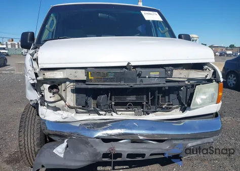 2006 Ford Econoline Xl/Xlt из США, поврежденный, VIN 1FBSS31LX6DA78160